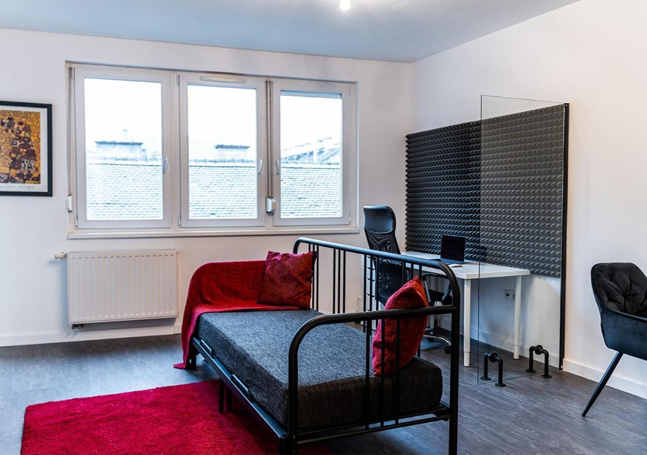 Free Parking - Downtown Location, Balcony & Nespresso Apartment Budapest Bagian luar foto